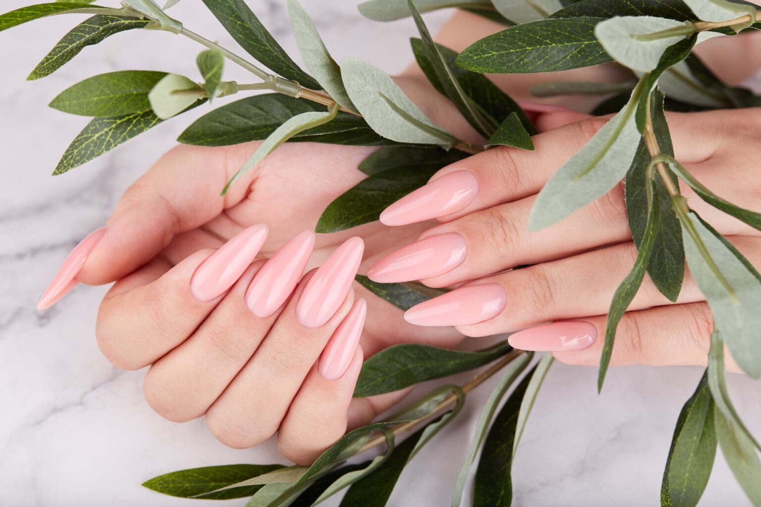 Learn how to remove acrylic nails in just minutes. Follow these steps and you’ll be able to remove acrylic nails with ease!