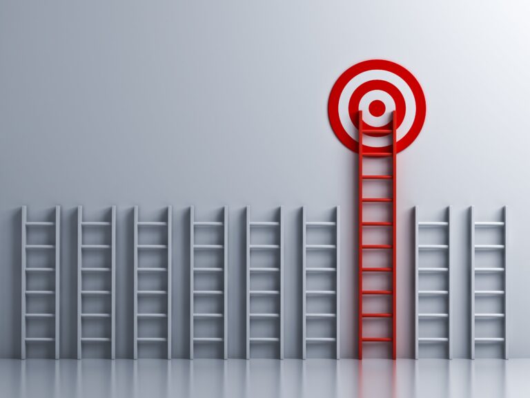 Quotes about goals: How to achieve your dreams Learn how to set goals and achieve them using quotes from great minds. Create a goal for yourself and work towards achieving it.