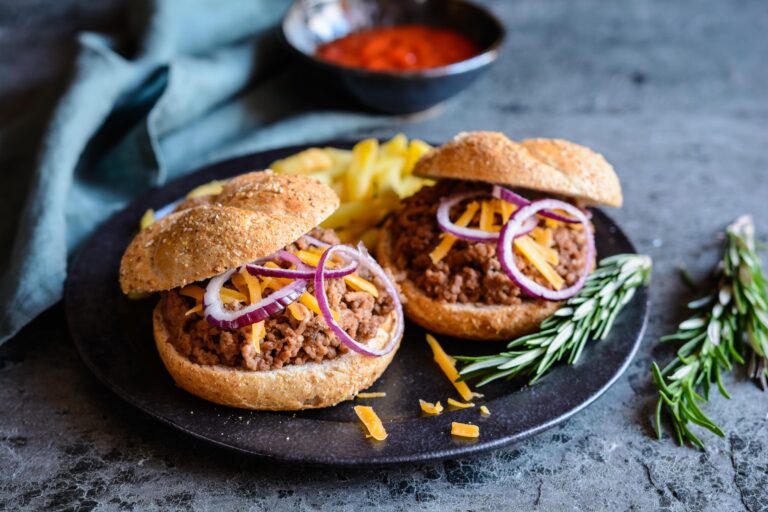 The best Sloppy Joes recipe ever This easy Sloppy Joe recipe is the best one you'll ever try! It's simple, quick, and delicious.