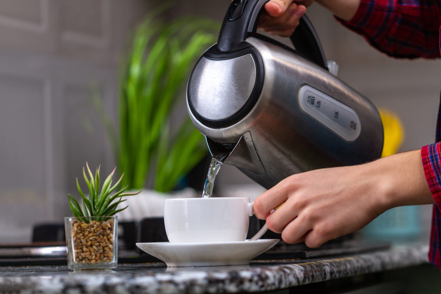 Check out the best electric kettles of 2022. These electric kettles will help you boil water faster and have more control.