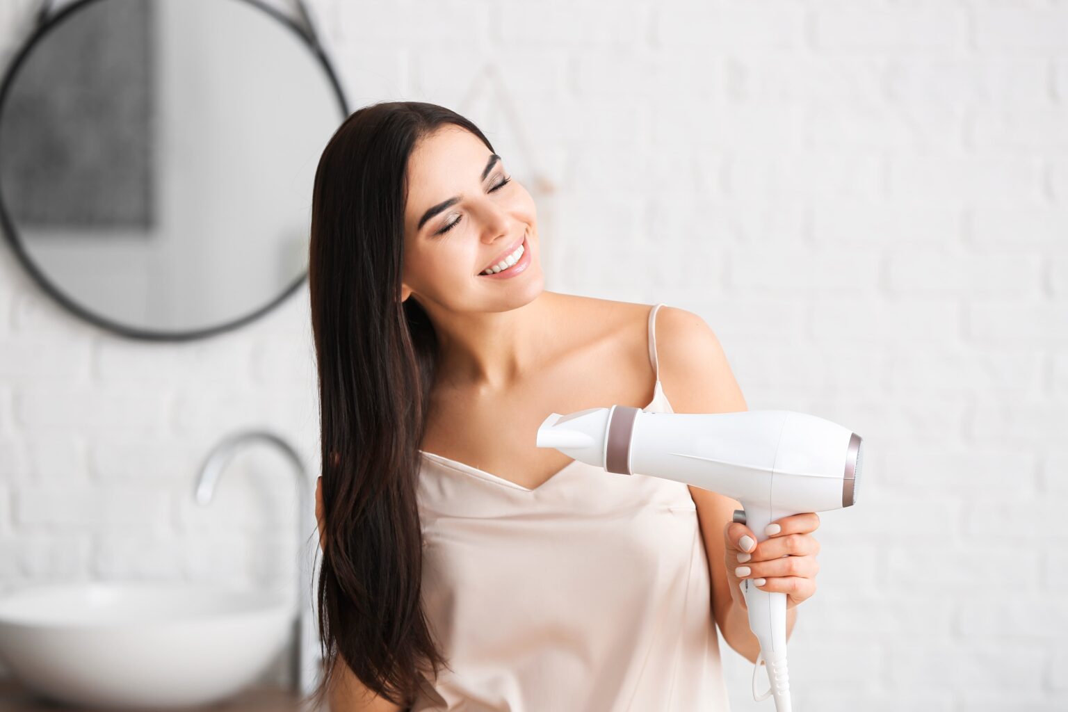 The best hair dryers of 2022 have everything you need in a hair dryer. Using our data, we were able to determine which hair dryers work the best.