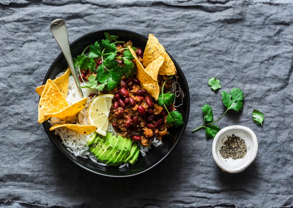 These easy dinner ideas will help you save time, money and energy. They are simple and healthy recipes that taste amazing.