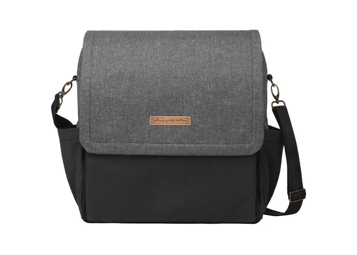 Which diaper bag is the best? We’ve combed through hundreds of reviews to find the most popular and highly rated diaper bags of 2022.
