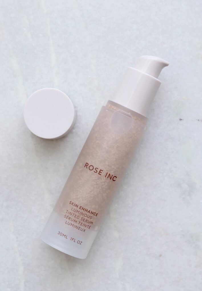 The best tinted moisturizers of 2022. Find out the most effective, natural and healthy ones that will help your skin stay fresh and young looking.