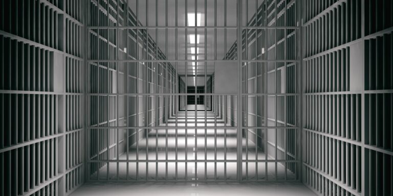 The best 10 companies that hire felons Here are the top 10 companies that hire felons.