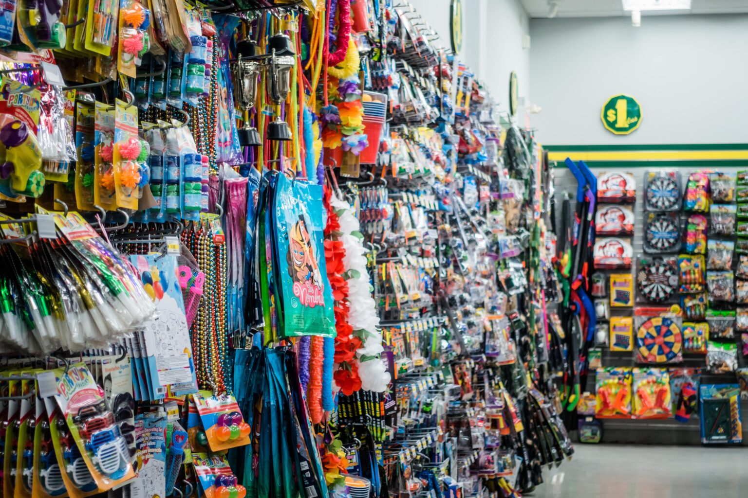 These are the best things you can buy at a dollar store that look way more expensive.