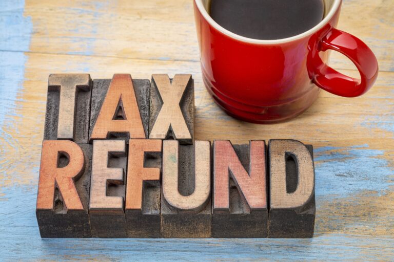 Here are the average IRS tax refunds by state Wondering how much you can expect to get back from the IRS this year? Check out our state-by-state breakdown of average tax refunds.