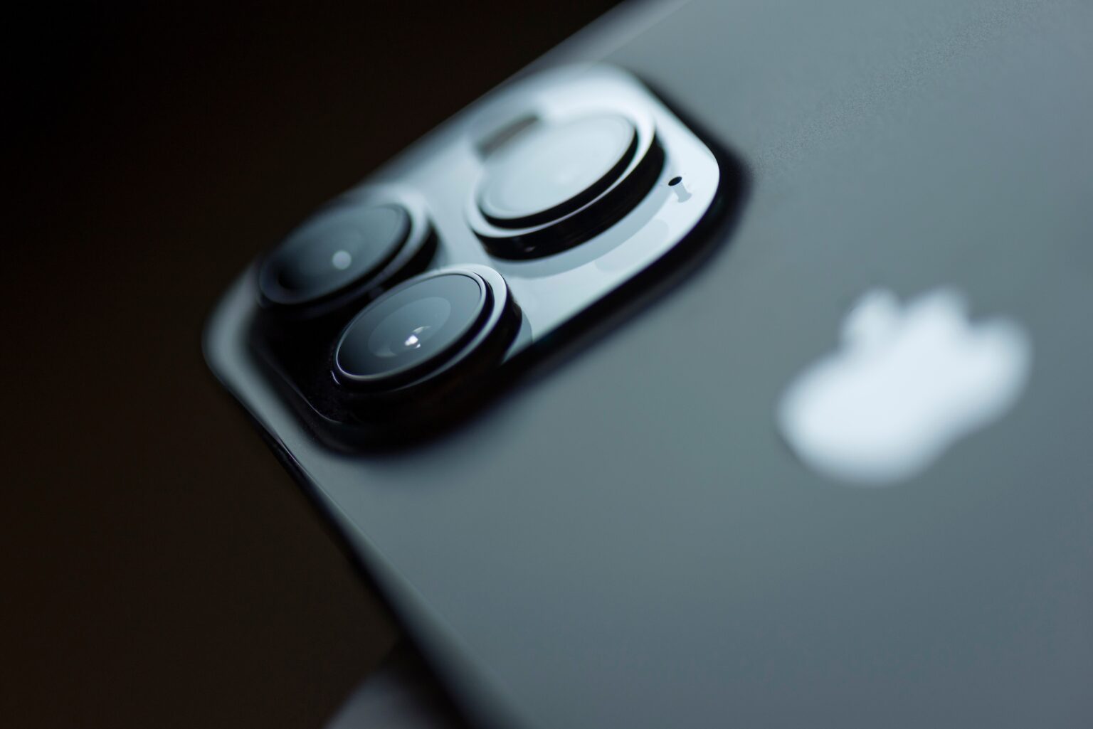In this review, we dive deep at recent iPhones. We will discuss everything from the design and build quality to performance, battery life, camera, and more.