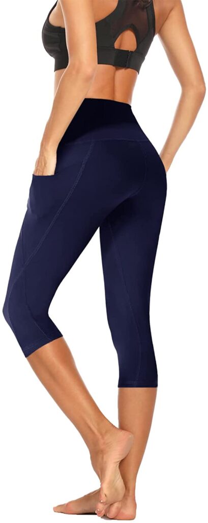 This summer, you should definitely be wearing cute beach pants. Check out these favorites that are perfect for this season.