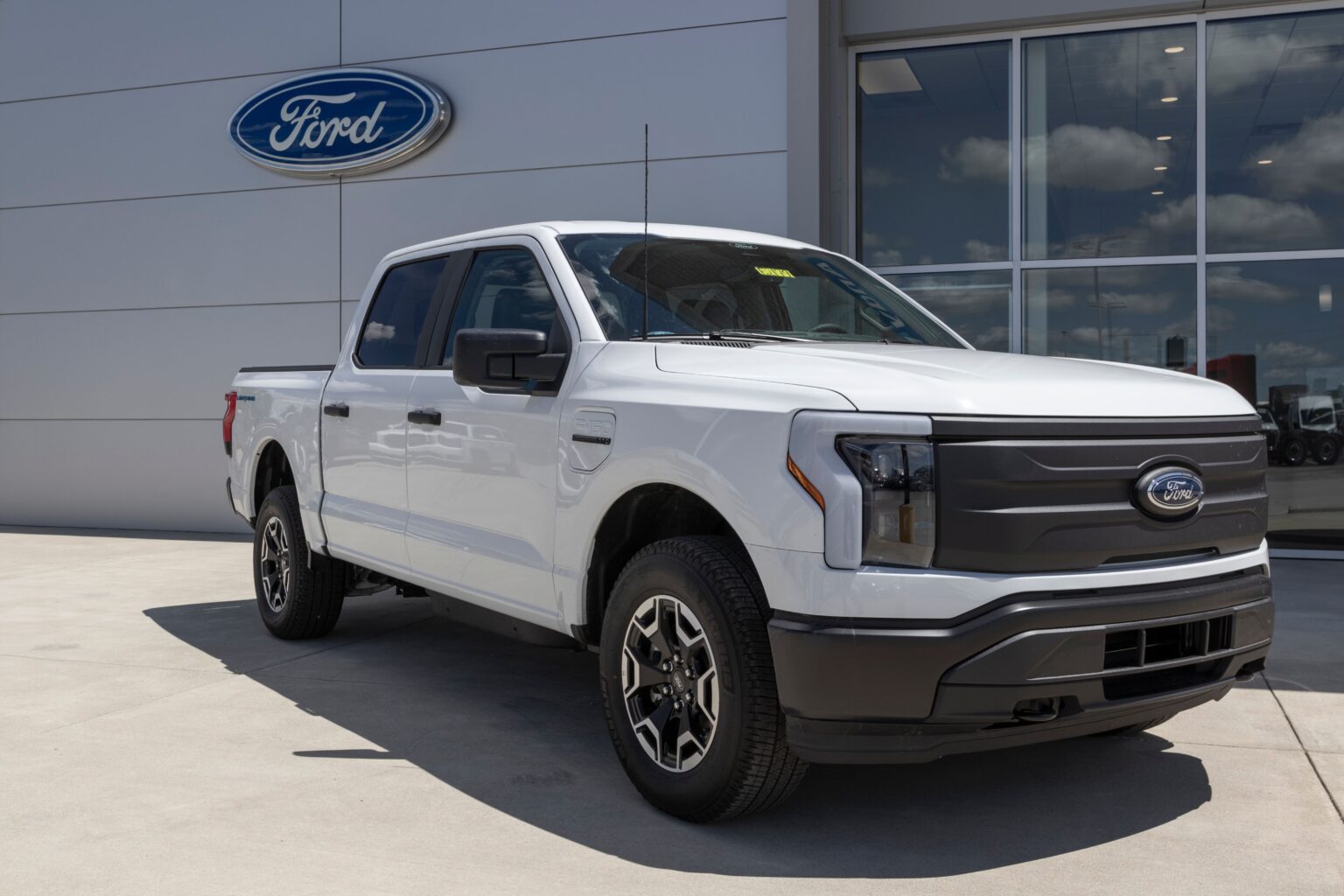 The all-electric F-150 Lighting has a lot to offer for road trips. Find out more about its capabilities and features here!
