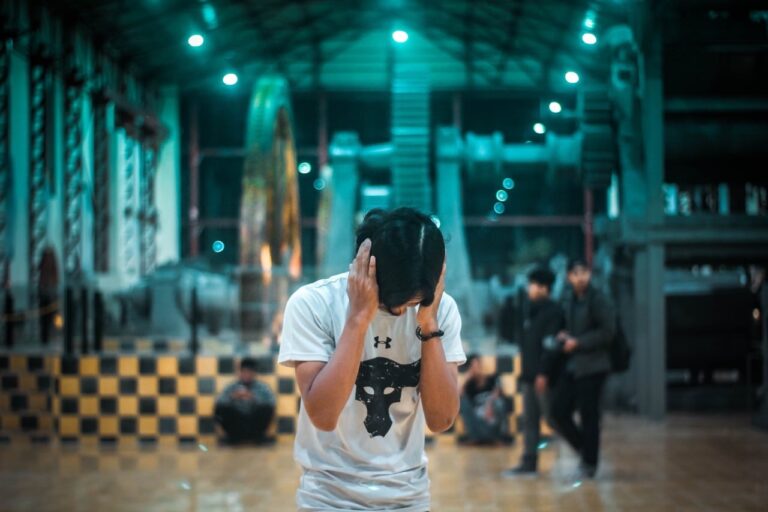 New hope for tinnitus sufferers: Can the brain be tricked into silence? Learn more about the new method to trick the brain into stopping or reducing symptoms of chronic tinnitus.