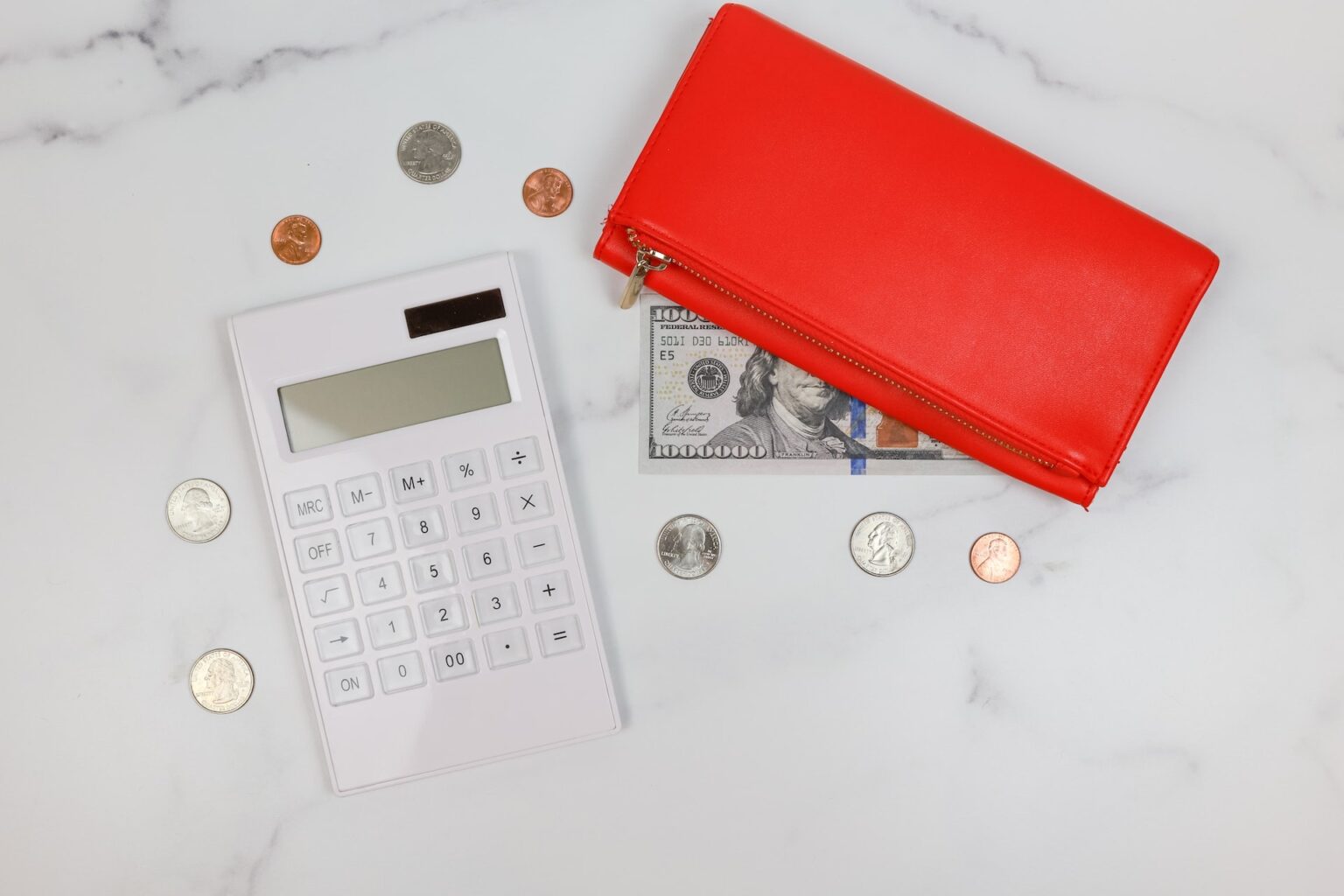It's tax season! Did you know that using a credit card to pay your taxes can be a smart move? Read on for more information!